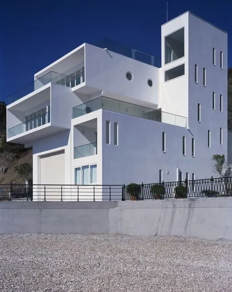 Yacht House