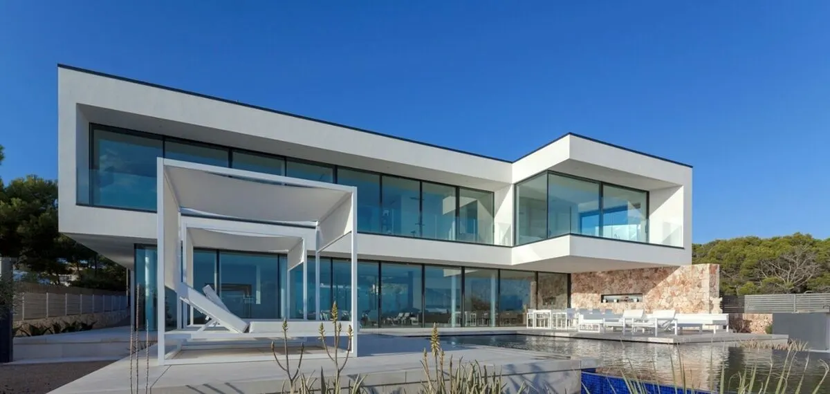 Meer licht in je huis! Hoe plan je een interieur dat helder en ruimtelijk aanvoelt?