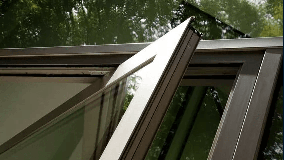 Pivot window