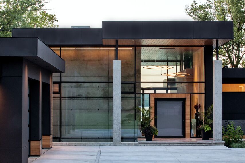 voordeuren aluminium reynaers