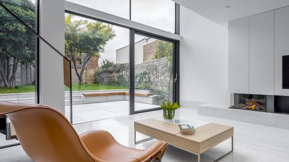 63032_Newbridge Avenue_05